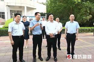 费迪南德：和我争吵最多的队友是鲁尼，他喜欢长传我想他多进球